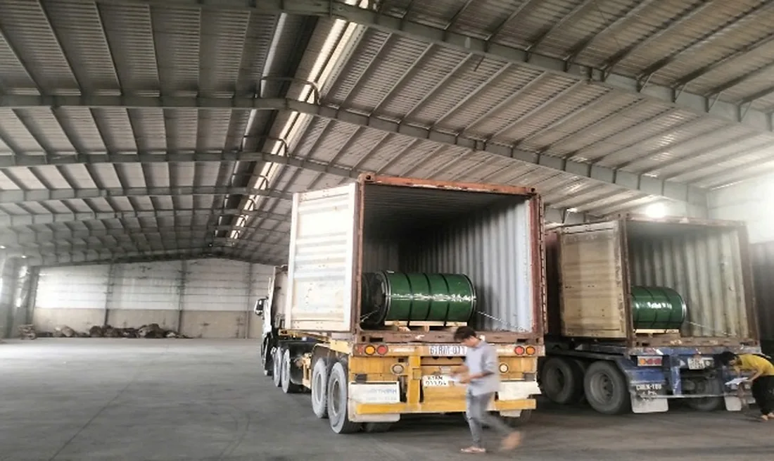 Đóng & rút hàng container 4