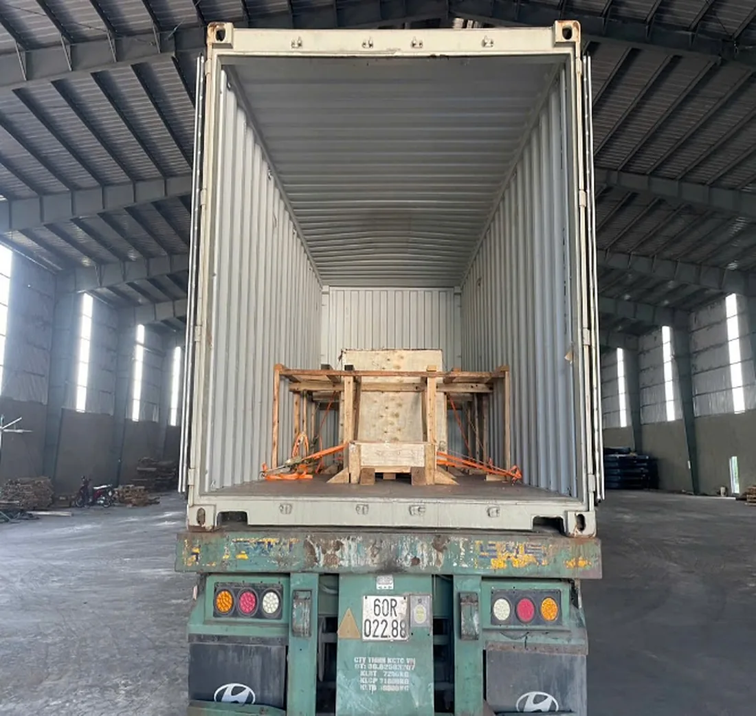 Đóng & rút hàng container