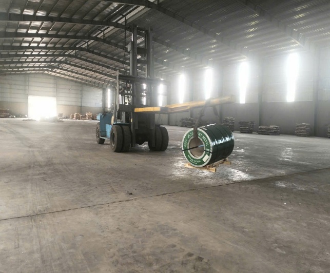 Đóng & rút hàng container 9